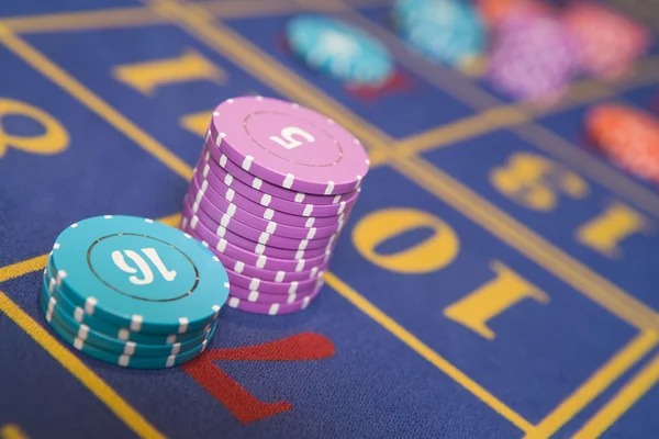 Bet placement screen with closing time confirmation